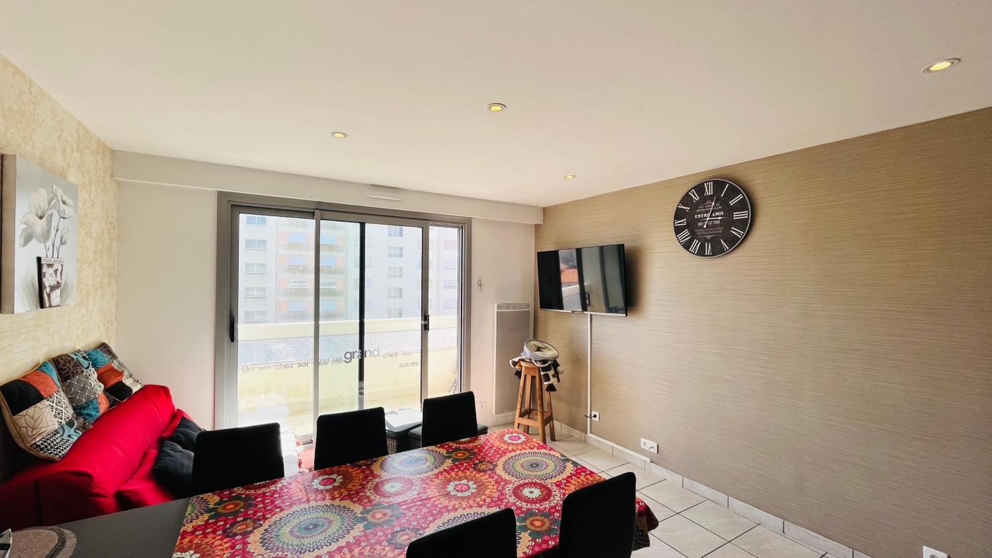 Standing, Luminosite A 100M De La Mer, T3 Prestige Сент-Илер-де-Рье Экстерьер фото